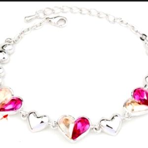 Heart charm bracelet